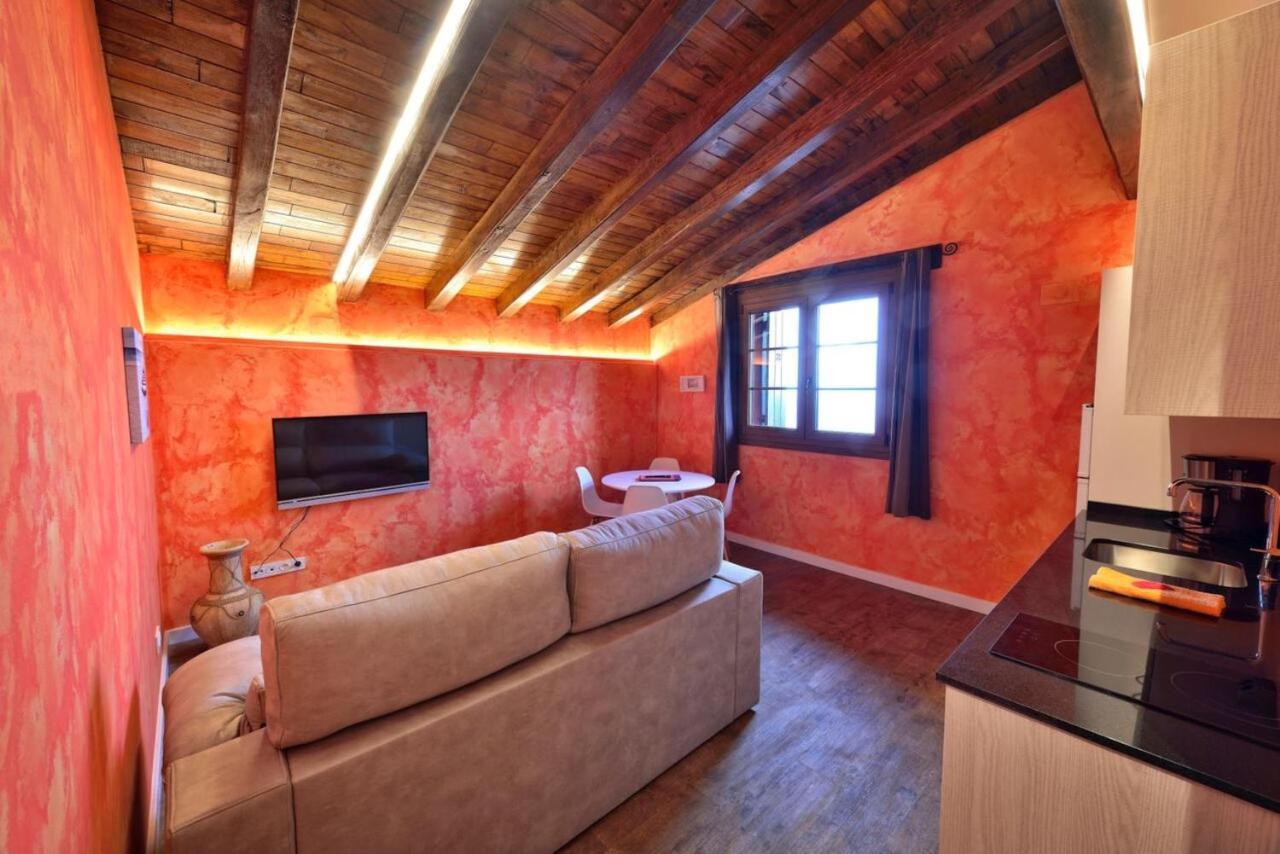 Maddiola Apartment Orio Bagian luar foto