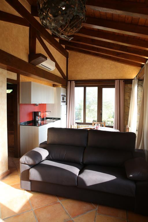 Maddiola Apartment Orio Bagian luar foto
